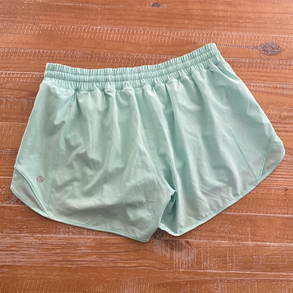 Lululemon Hotty Hot Shorts 4” - Picture 3 of 6